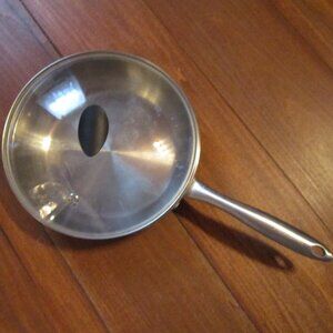 Frigidaire Stainless Steel Skillet 10.75" Frying Pan Cooking Cookware w/ Lid